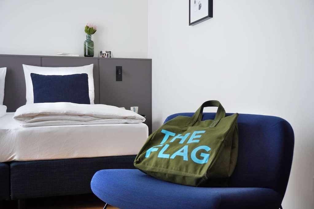 The Flag Meiller Gaerten Aparthotel